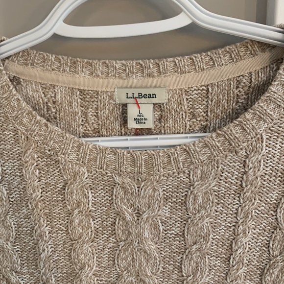 L.L.Bean 100% cotton cabled Sweater - Picture 3 of 6